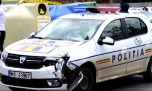 Poliţistul care a lovit două fete în Capitală avea permisul preschimbat în Marea Britanie