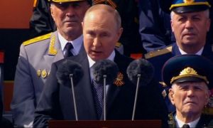 Putin, discurs de Ziua Victoriei: “NATO a creat ameninţări absolut inacceptabile la graniţele Rusiei. Luptăm pentru apărarea ţării noastre mama” 