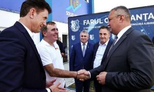 VIDEO De ce a fost premierul Ciucă la „Academia de fotbal Gheorghe Hagi”?