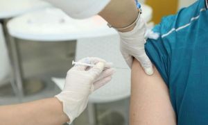Varianta actualizată a VACCINULUI ANTI-COVID ajunge în România. Unde te poți imuniza pentru prima dată