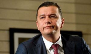 VIDEO Ministrul Grindeanu, reacție SARCASTICĂ după accidentul feroviar din Giurgiu: ”Să mă duc eu...?”