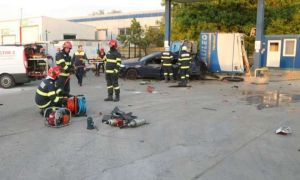 ISUBIF: O persoană a murit, iar o alta a fost rănită după ce o mașină a explodat într-o stație de alimentare cu gaz din Pantelimon