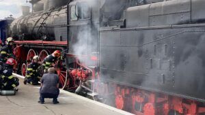 Trenul REGAL a luat foc în Gara Brașov
