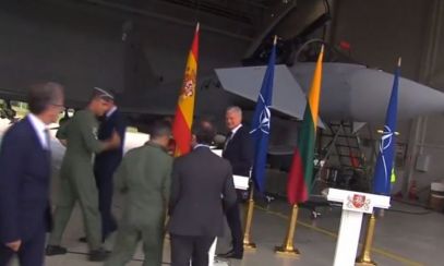 Alertă de securitate: Premierul Spaniei și președintele Lituaniei, EVACUAȚI de urgență dintr-o bază NATO