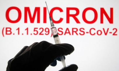 Trei români, SUSPECȚI că sunt infectați cu tulpina Omicron a coronavirusului