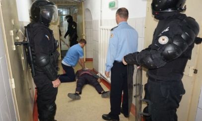 Polițiștii din PENITENCIARE încep protestele în închisori! Nemulțumirea: creșterea vârstei de pensionare